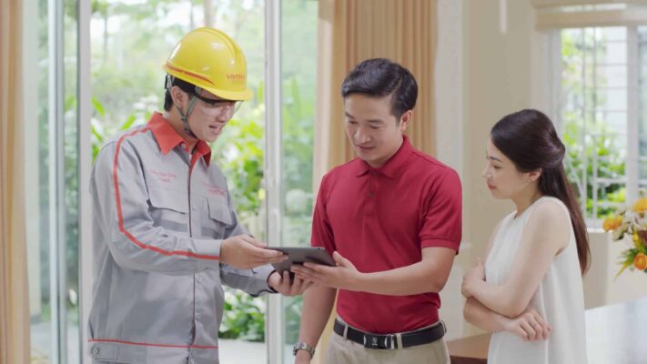 Đội ngũ nhân viên Viettel nhiệt tình năng động